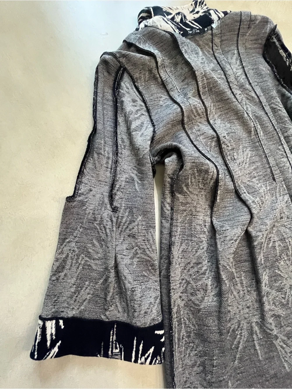 NIC+ZOE Black Cream Abstract Palm Knit Jacket Button Front Size Medium